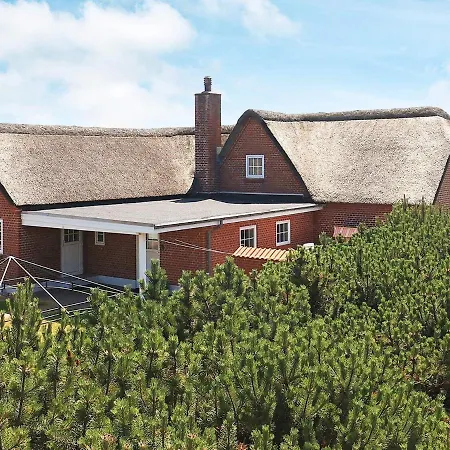 Cccxix Holiday home