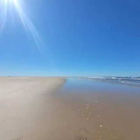 펜션 6 Person In Blavand-by Traum *